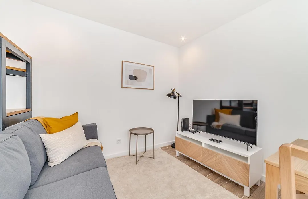 Campolide Duplex Apartments-1