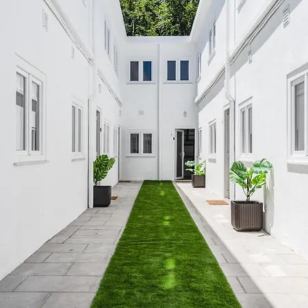 Campolide Duplex Apartments-2